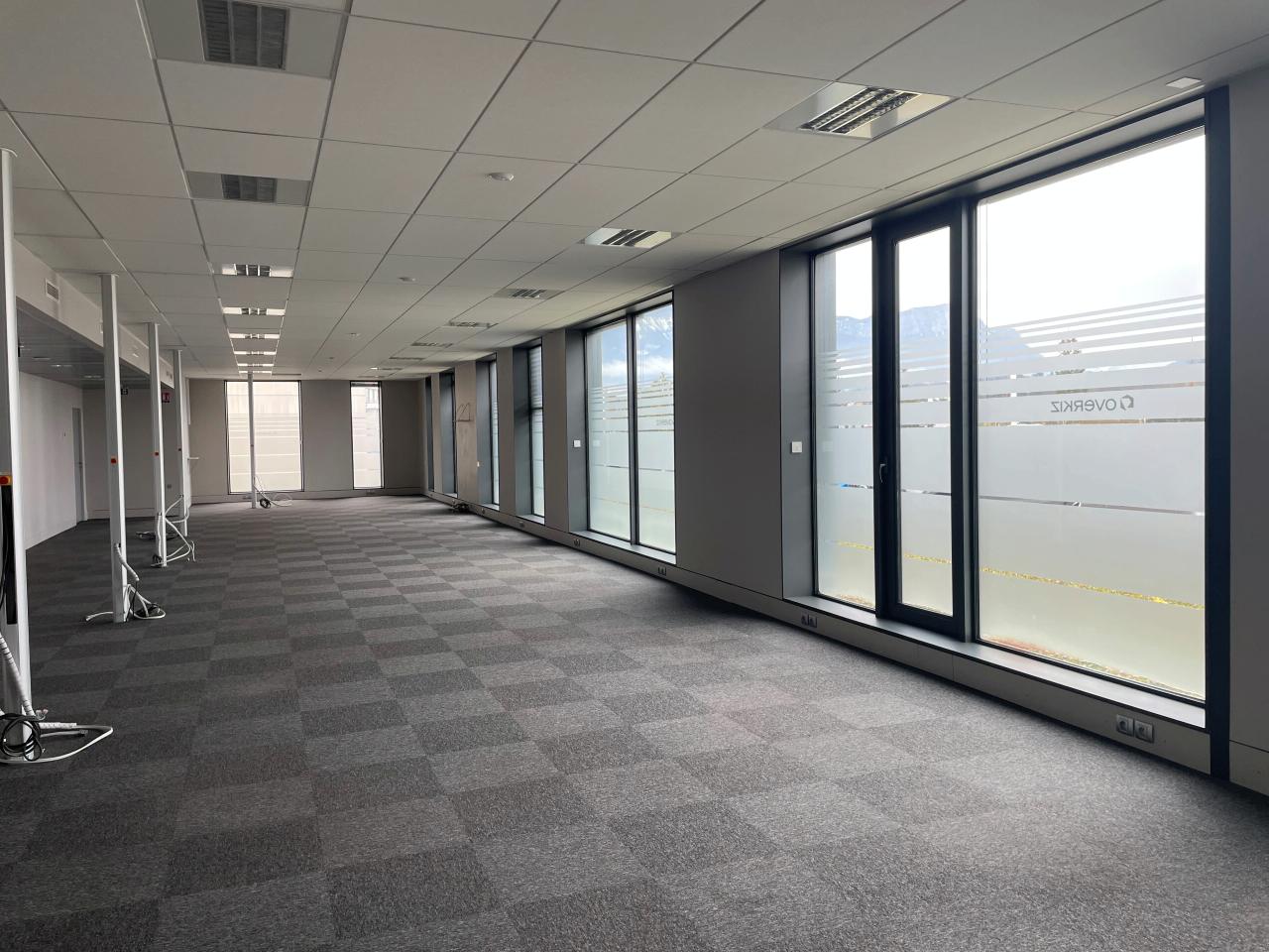 Bureau Epagny Metz-Tessy 1185m² Vente bureau Epagny Metz-Tessy Haute-Savoie OVBUR2426984 0